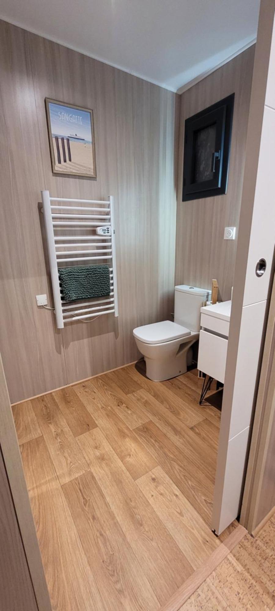 La Du Sentier, Original En Bois Et Sur Pilotis Avec Beau Jardin Et Très Proche De La Casa vacanze